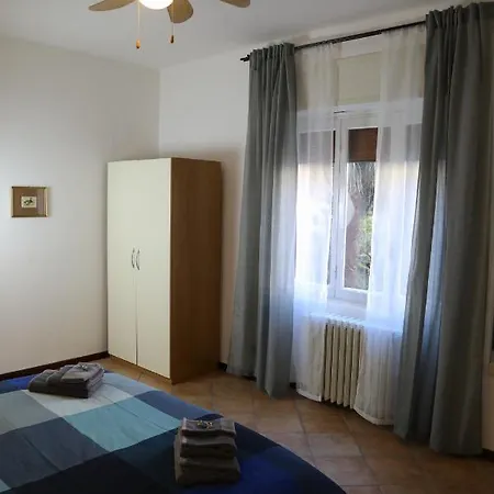La Dimora Degli Elfi Casa Daire Pavia